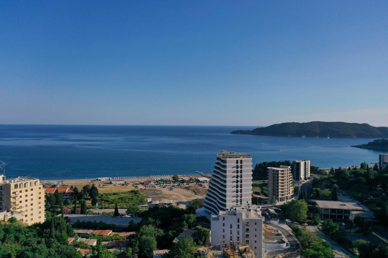 Status Max Apartments * Budva