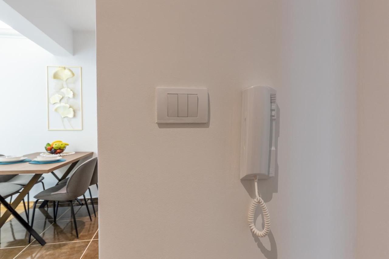 Status Max Apartments Appartement