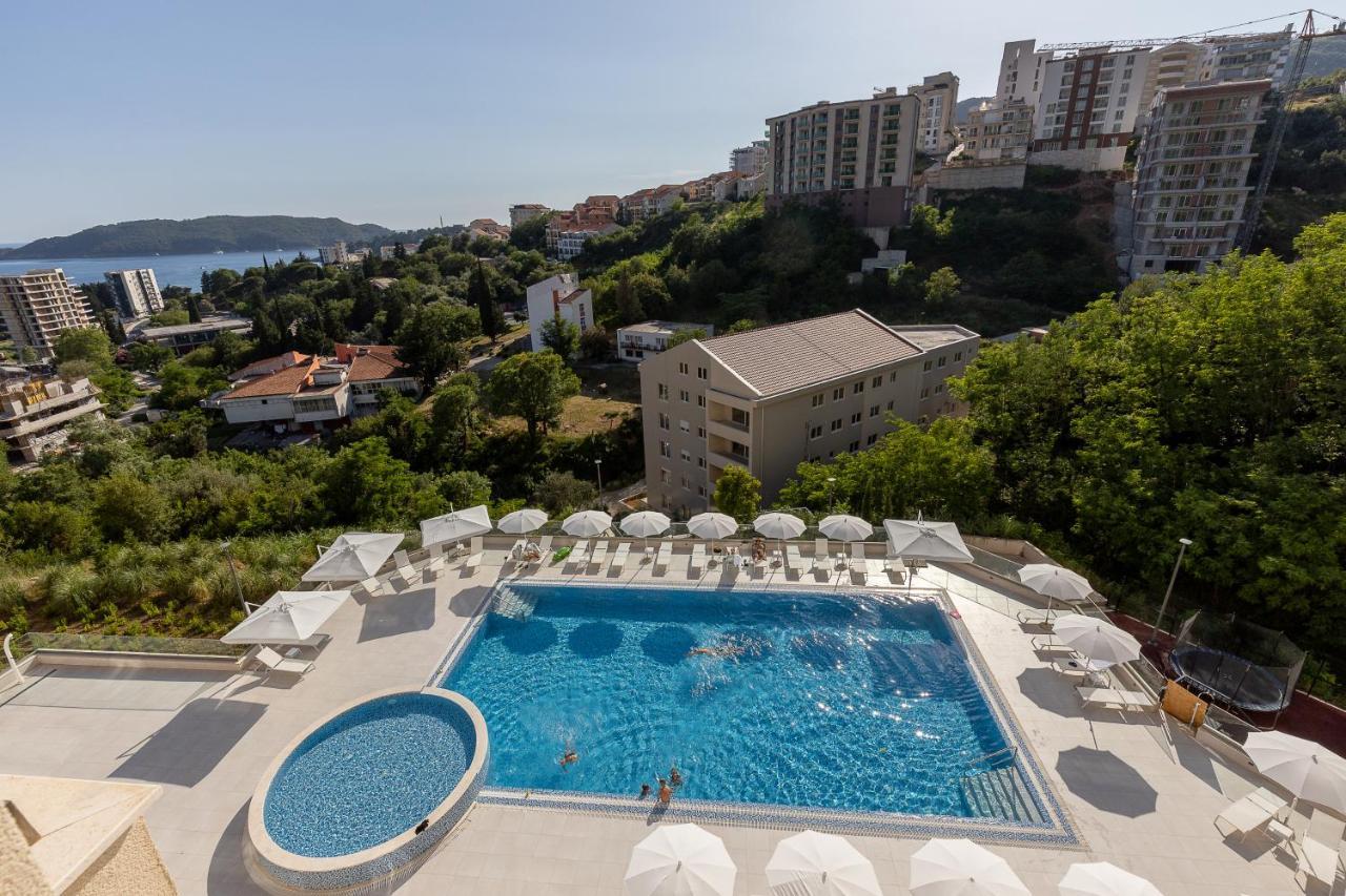 Status Max Apartments Appartement Budva