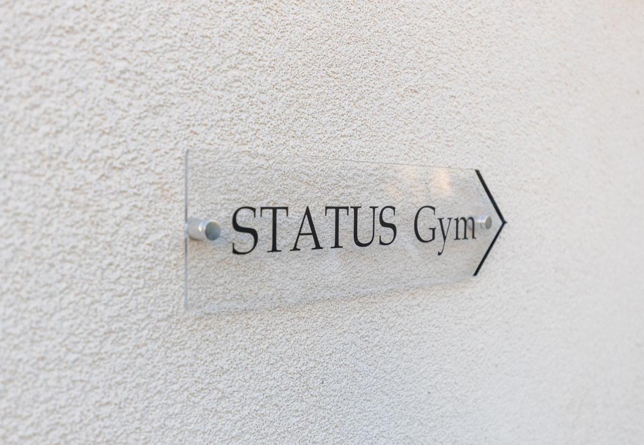 Status Max Apartments Budva